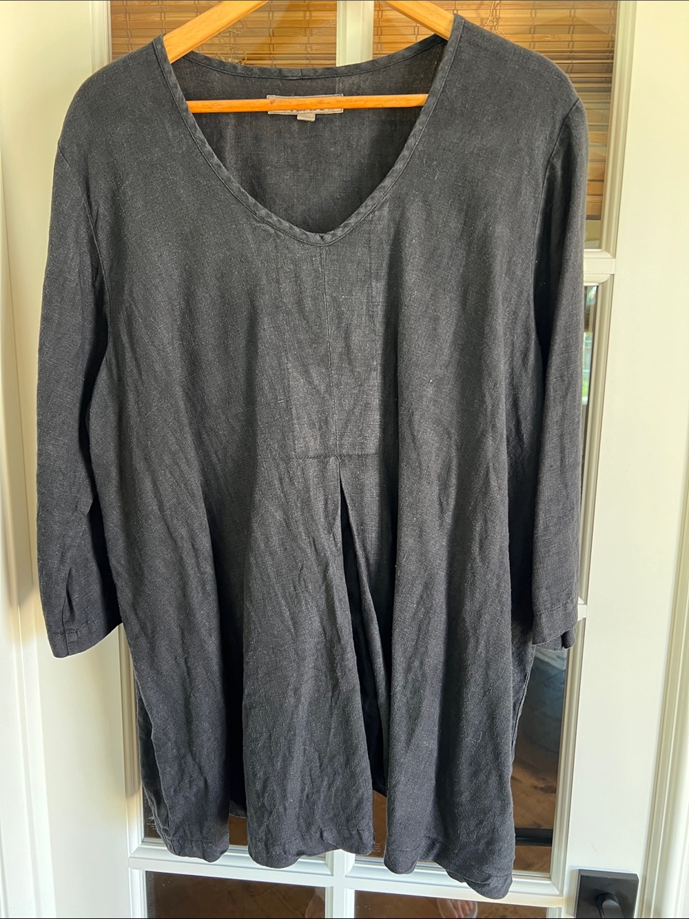 Flax Black V-Neck Linen Tunic with Front Pleat L
